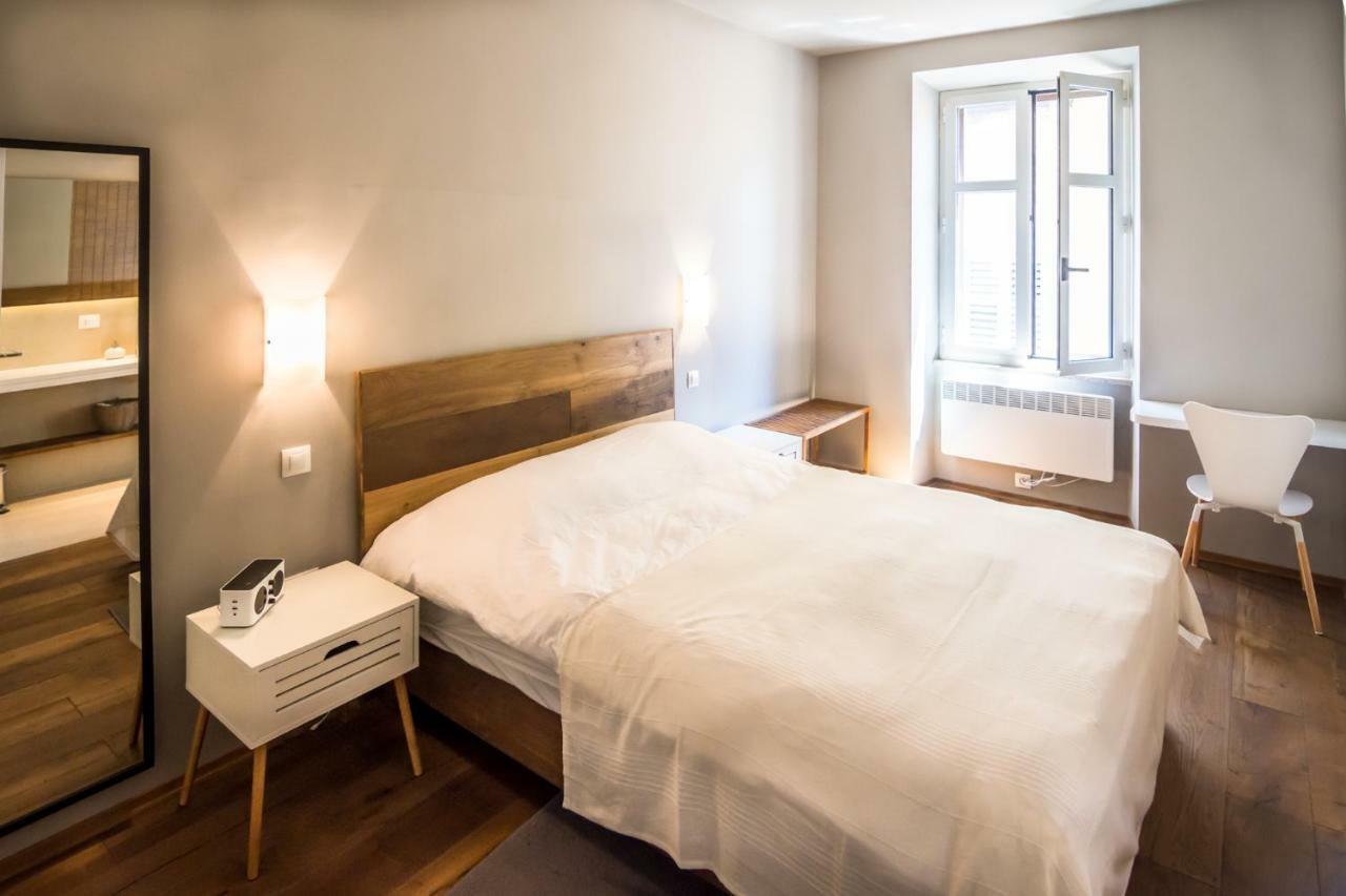 Apartment Festina Lente Ровинь Экстерьер фото